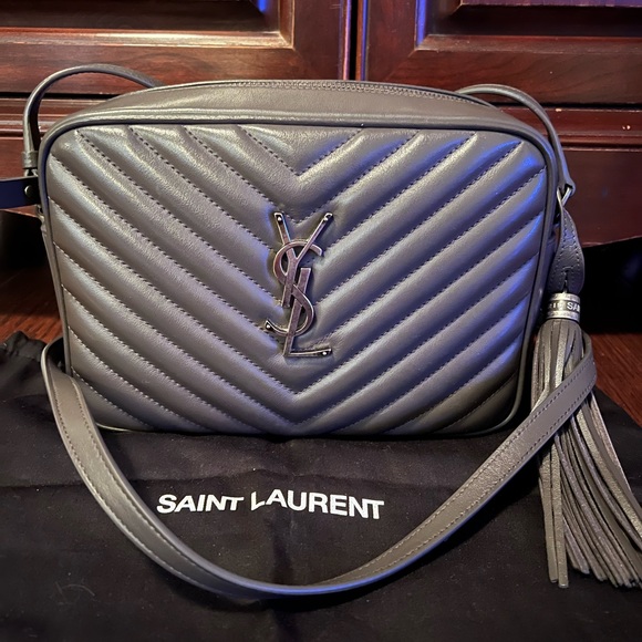 SOLD Lou Camera Bag - Picture 1 of 7